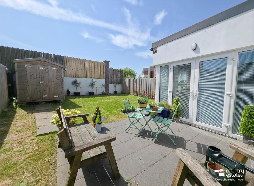 7 Blackrock Crescent, Newtownabbey, BT36 4AY