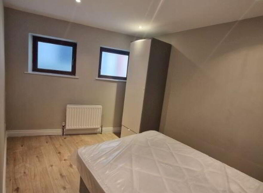 (Lot 3) 2 Lower Windsor Avenue, Belfast, BT9 7DW