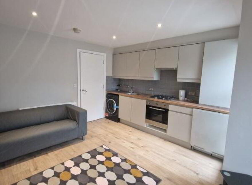 (Lot 3) 2 Lower Windsor Avenue, Belfast, BT9 7DW