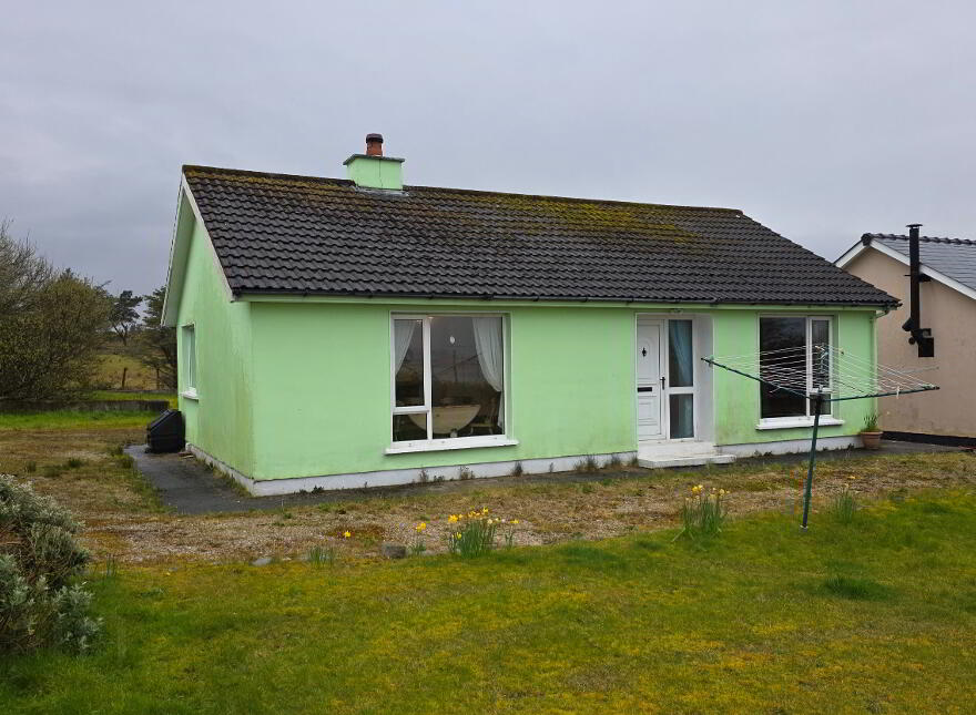 Greenes Chalets, No. 2 Ardsbeg, Gortahork, F92Y3Y5