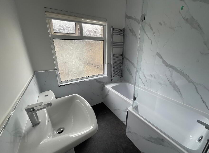 96 Ainsworth Drive, Belfast, BT13 3EJ