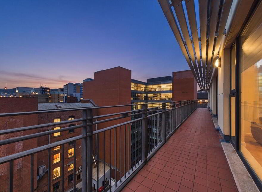 902 Margarita Plaza, 81 Adelaide Street, Belfast, BT2 8FF