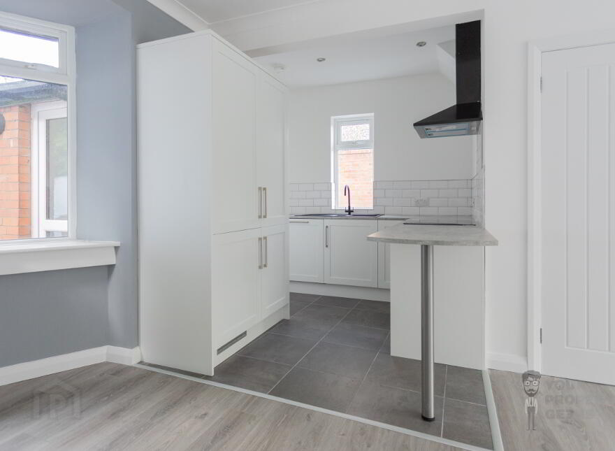 155 Knock Road, Belfast, BT5 6LH