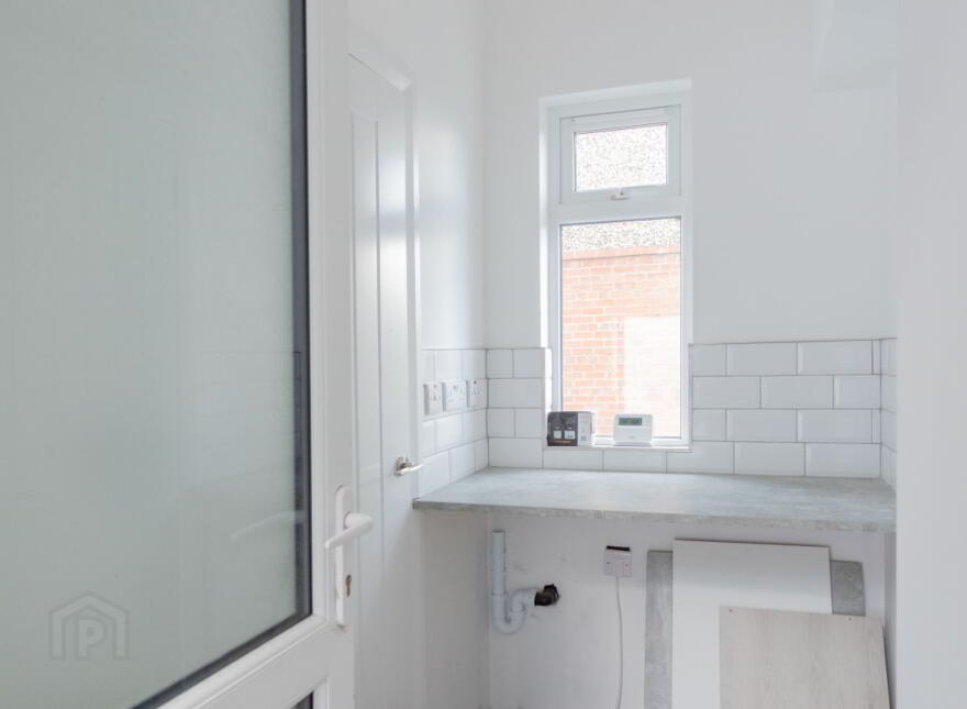 155 Knock Road, Belfast, BT5 6LH