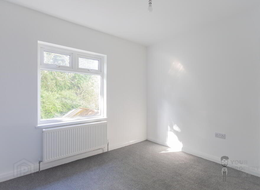155 Knock Road, Belfast, BT5 6LH