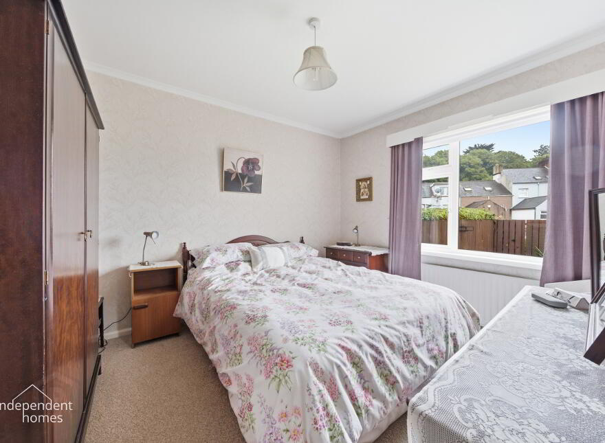 75 Victoria Road, Larne, BT40 1LY