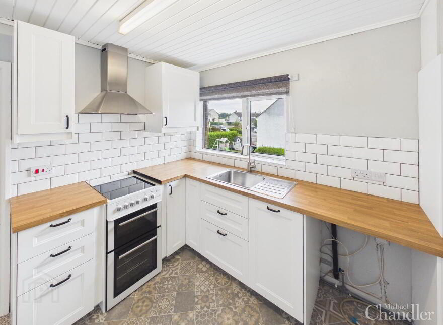 1 Wood End, Holywood, BT18 9PN