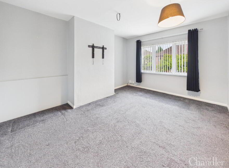 1 Wood End, Holywood, BT18 9PN
