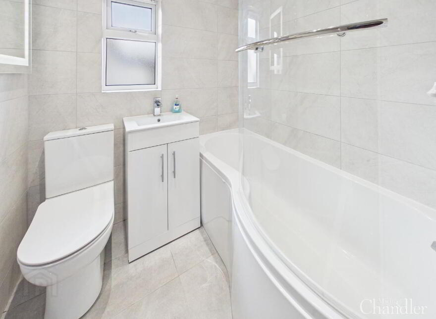 1 Wood End, Holywood, BT18 9PN