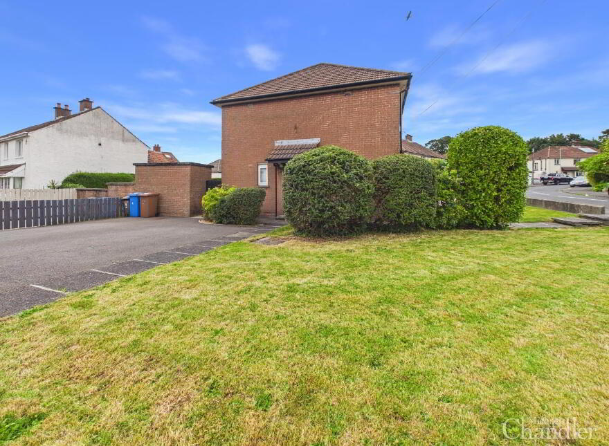 1 Wood End, Holywood, BT18 9PN