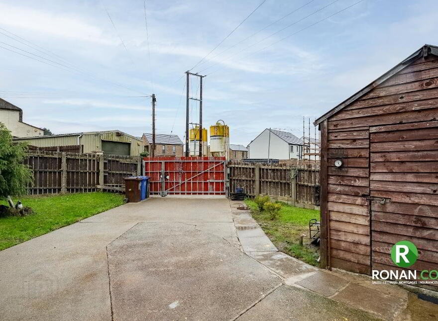 19 Beechmount Avenue, Strabane, BT82 9BD