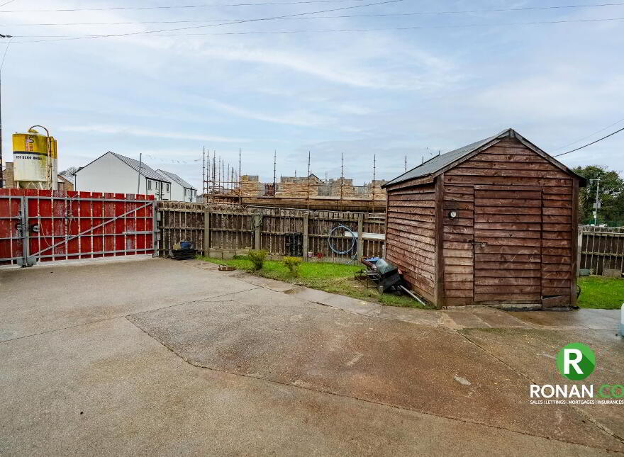 19 Beechmount Avenue, Strabane, BT82 9BD