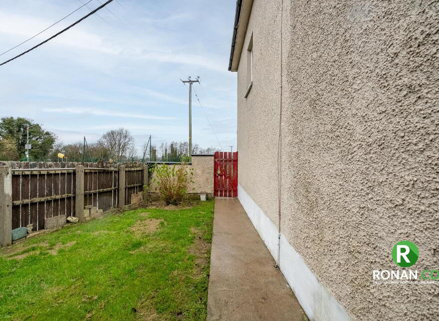 19 Beechmount Avenue, Strabane, BT82 9BD