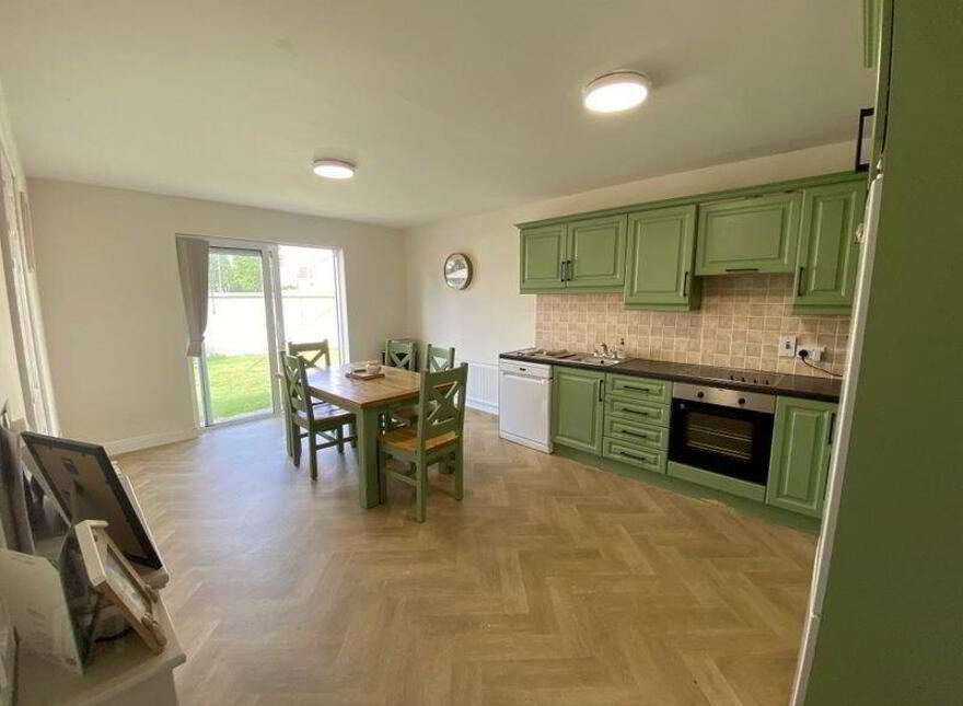 16 Derravaragh Court, Castlepollard, N91V6T8