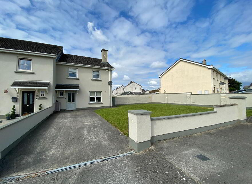 16 Derravaragh Court, Castlepollard, N91V6T8