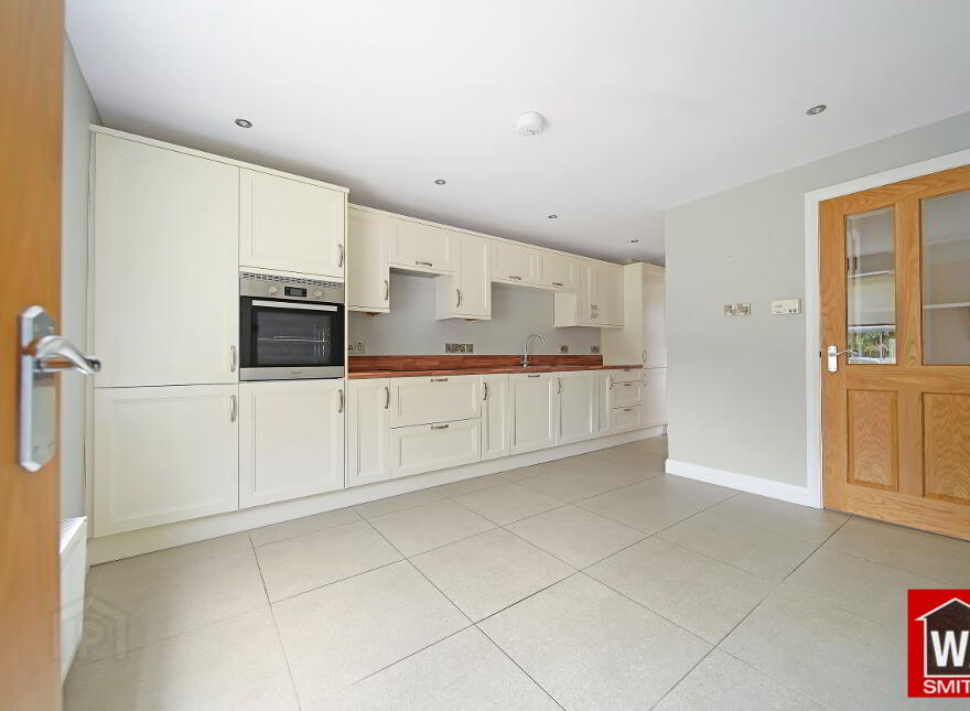 19 Millbrook Gardens, Castlederg, BT81 7DF