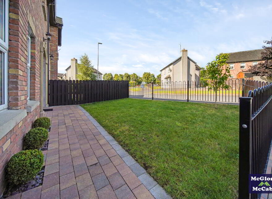17 Cluaneo Meadows, Coalisland, Dungannon, BT71 5EN