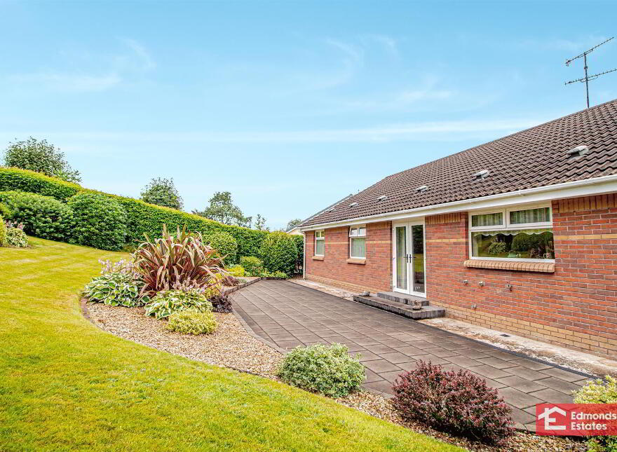 16 Loughan Hill, Ballymena, BT43 5LR