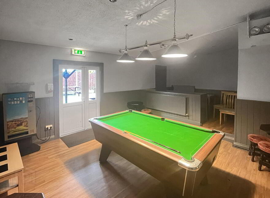 Molly Ban's, Main Street, Borrisokane