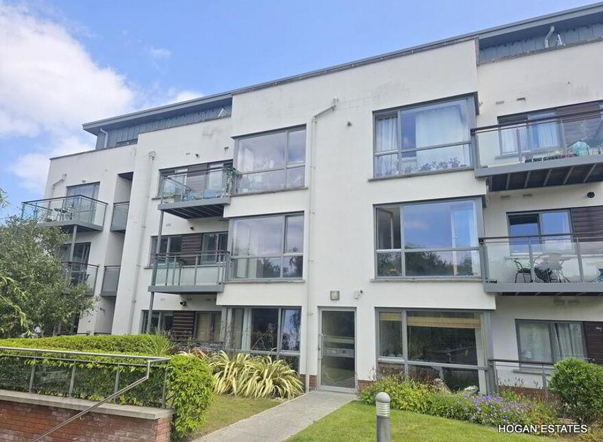 Apt 94, Southmede, Ballinteer, Ballinteer, D16R487 photo