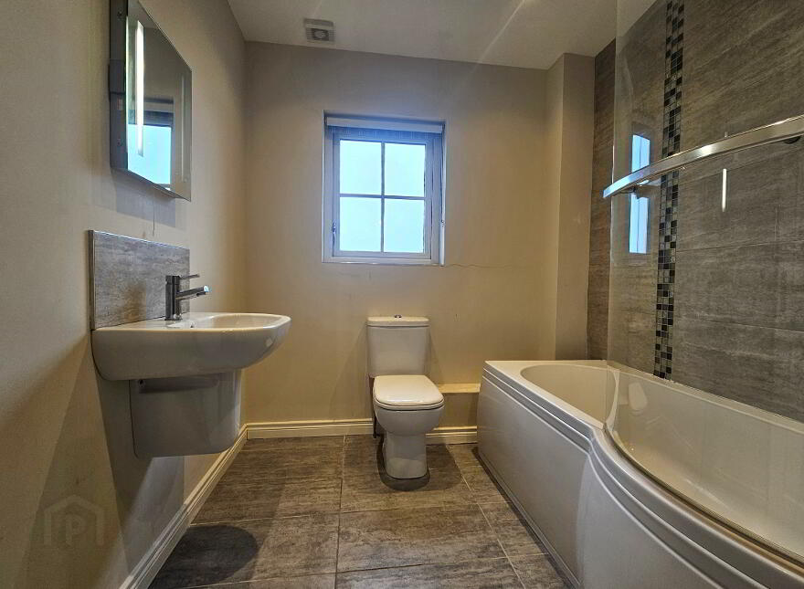 4 Windrush Manor, Antrim, BT41 4FJ
