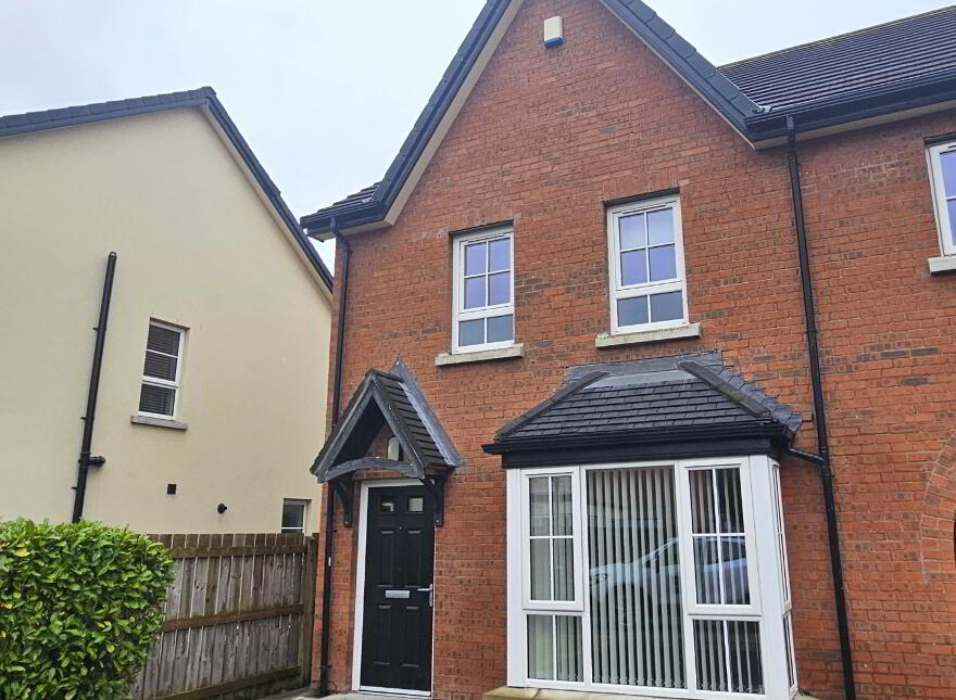 4 Windrush Manor, Antrim, BT41 4FJ
