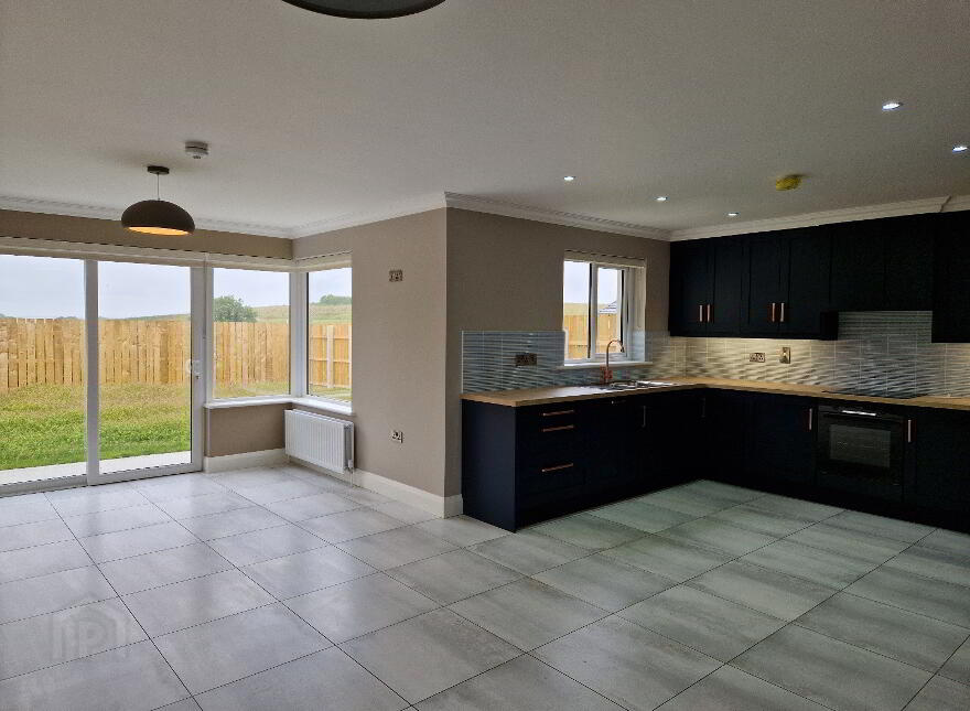 87 Dromliskin Court, Watsons Road, Newry, BT35 7FU