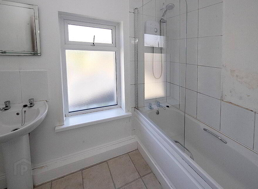 2 Cathal Brugha Place, Dungarvan, X35FX08