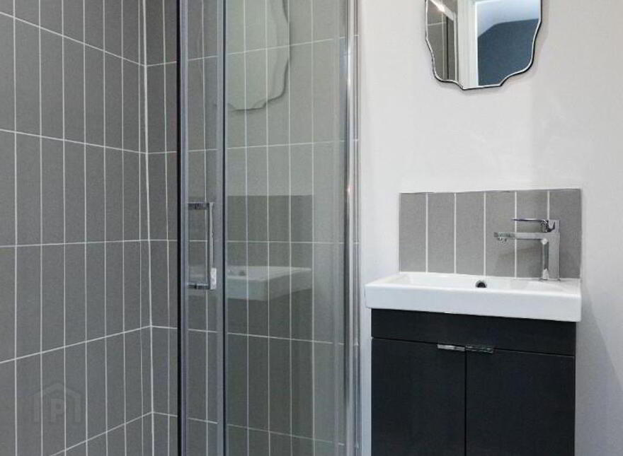 Room 5, 79 Upper Newtownards Road, Belfast, BT4 3HU