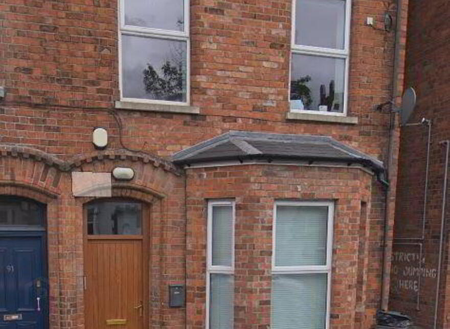 Flat 3, 89 Wellesley Avenue, Belfast, BT9 6DH