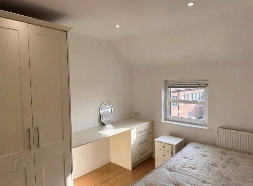 Flat 3, 89 Wellesley Avenue, Belfast, BT9 6DH