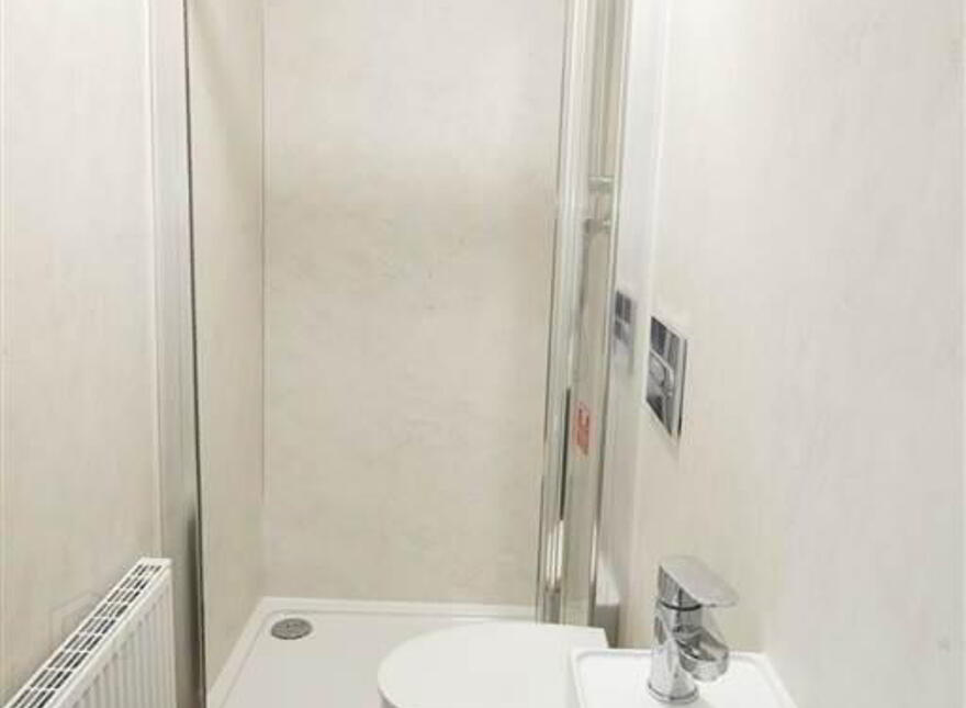 22 Tates Avenue, Belfast, Belfast, BT9 7BY