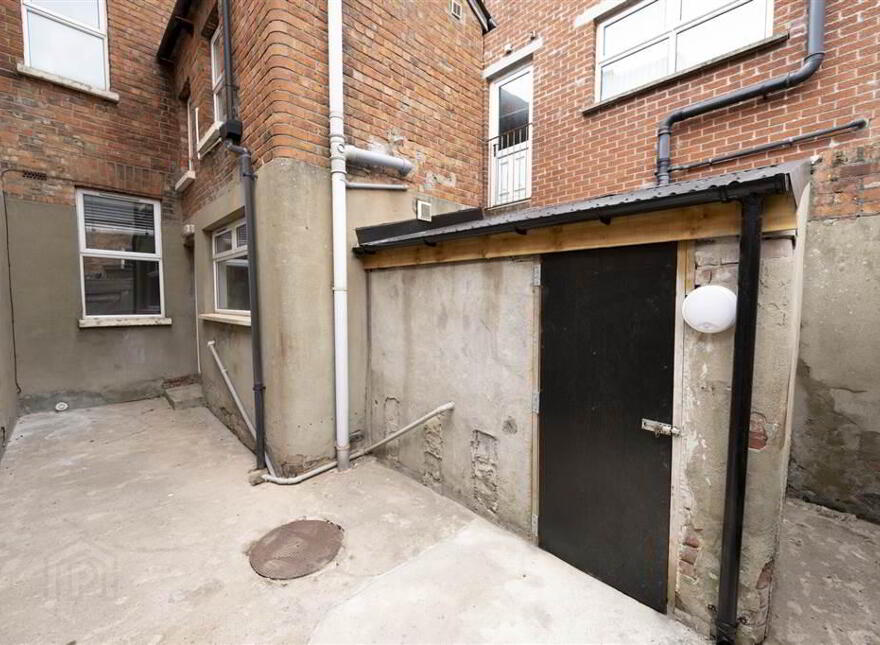 22 Tates Avenue, Belfast, Belfast, BT9 7BY