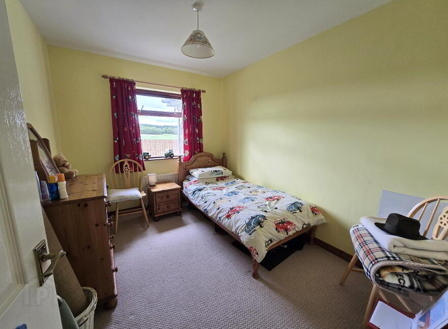 43 Bush Gardens, Bushmills, BT57 8AE