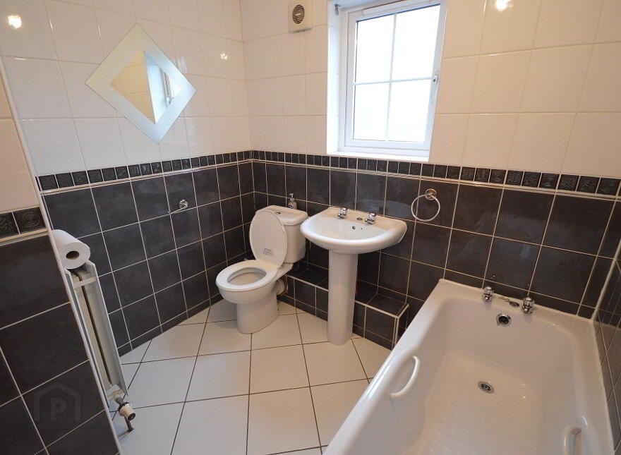 8 Corry Street, Newtownards, BT23 4AF