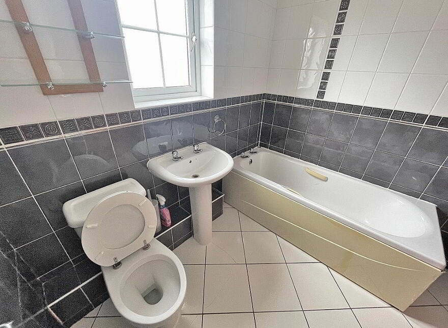 8 Corry Street, Newtownards, BT23 4AF