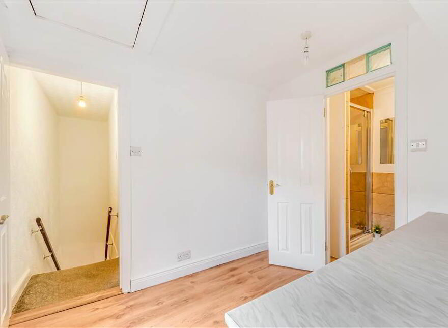 1 Auburn Street, Dunmurry, Belfast, BT17 9SA