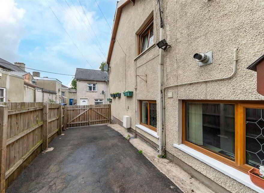 1 Auburn Street, Dunmurry, Belfast, BT17 9SA