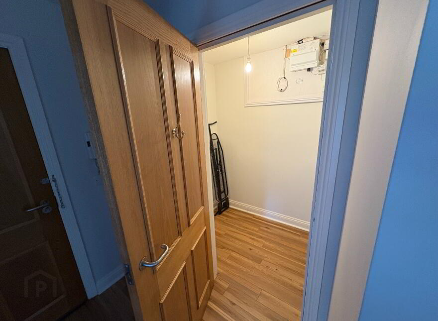 10 Derryvolgie Mews, 4 Derryvolgie Avenue, Belfast, BT9 6TQ