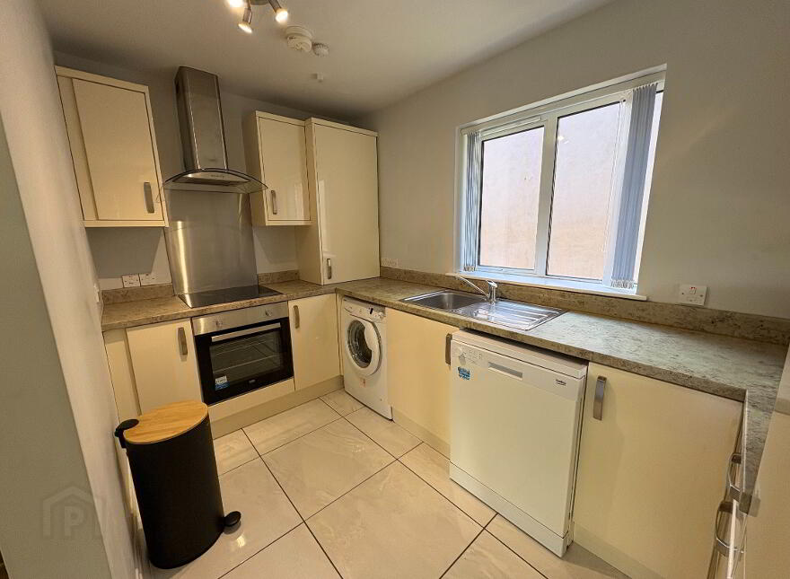 10 Derryvolgie Mews, 4 Derryvolgie Avenue, Belfast, BT9 6TQ