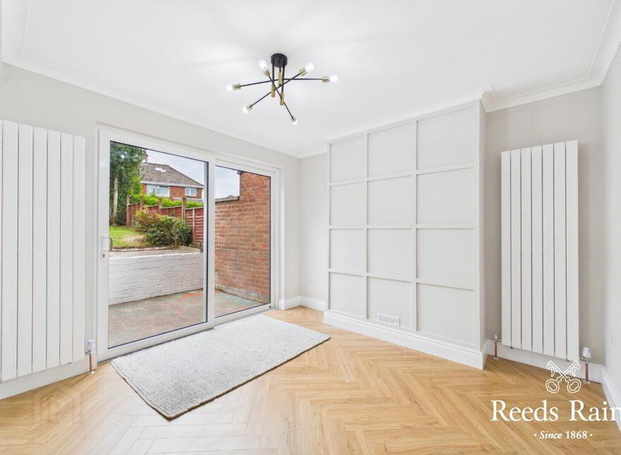 11 Glenview Avenue, Belfast, BT5 7LZ
