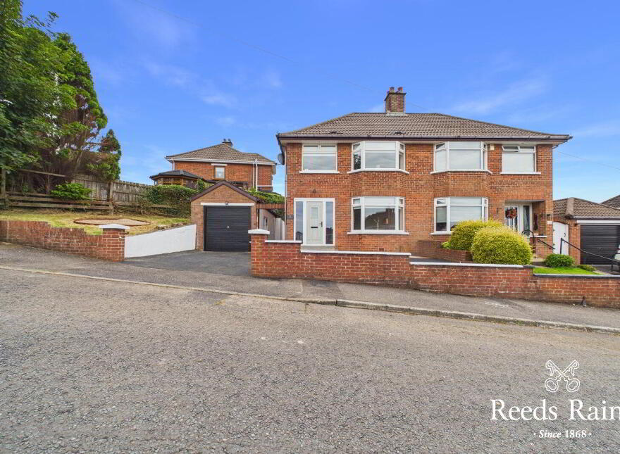 11 Glenview Avenue, Belfast, BT5 7LZ