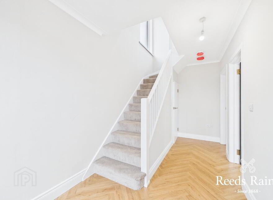 11 Glenview Avenue, Belfast, BT5 7LZ