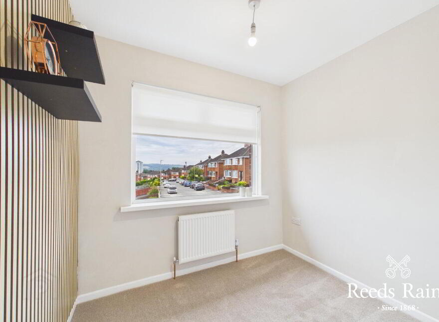 11 Glenview Avenue, Belfast, BT5 7LZ