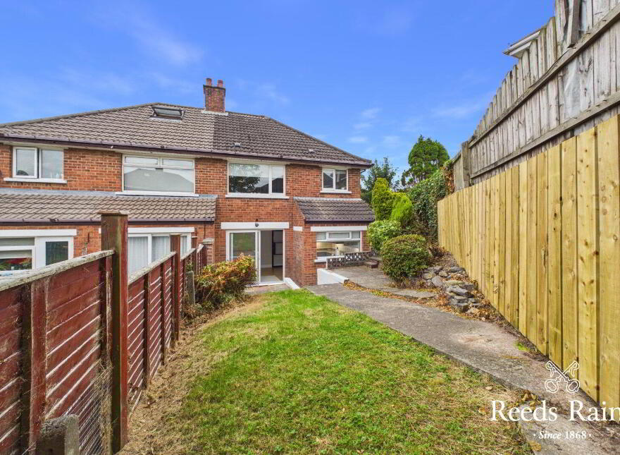11 Glenview Avenue, Belfast, BT5 7LZ