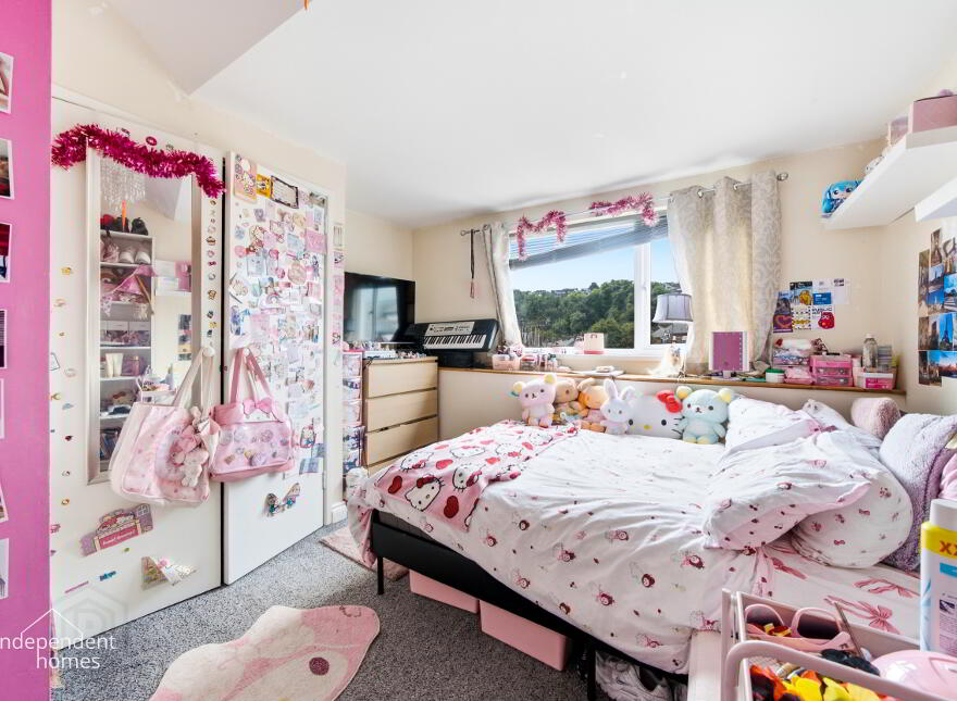 20 Station Road, Larne, BT40 3AA