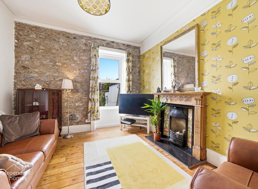 20 Station Road, Larne, BT40 3AA