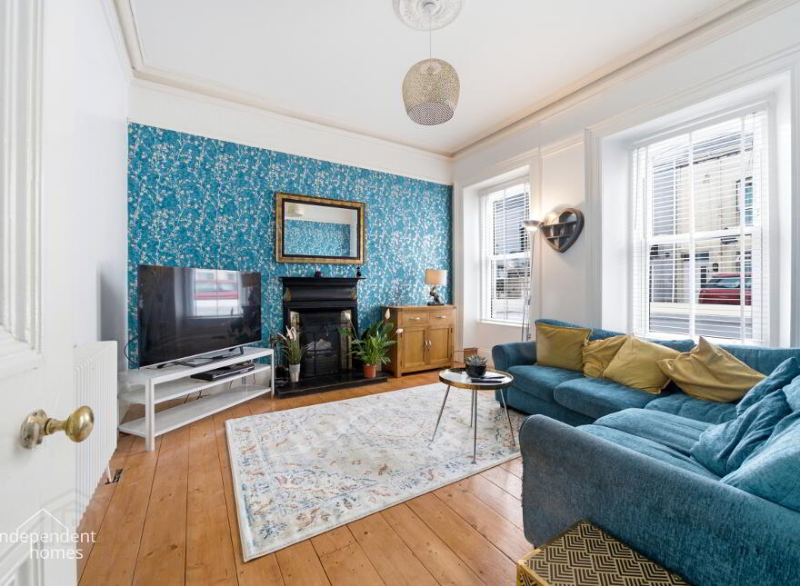 20 Station Road, Larne, BT40 3AA