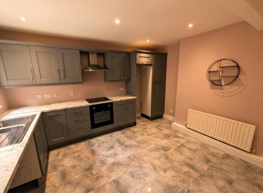 14 Woodside Gardens, Crossgar, BT30 9DA