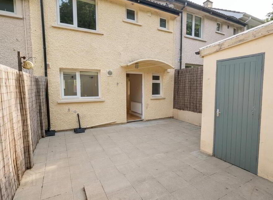 14 Woodside Gardens, Crossgar, BT30 9DA